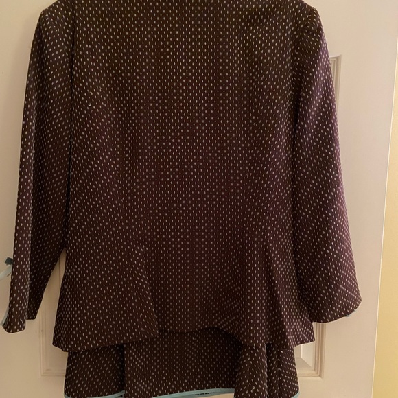 Dress suit with light blue detailing - Picture 4 of 8